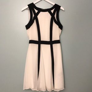 Banana Republic - White sleeveless dress